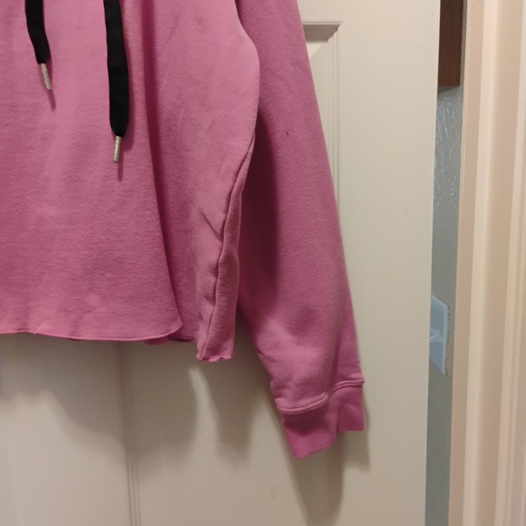 Calvin Klein Cropped Pink Purple Hoodie Sweatshirt Chic Classic Stylish Size L - Picture 4 of 7